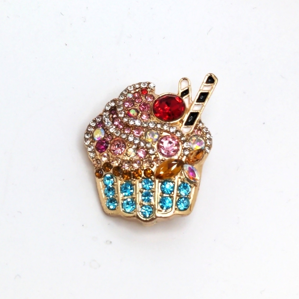 Sparkling Crystal Gemstone Cupcake Brooch